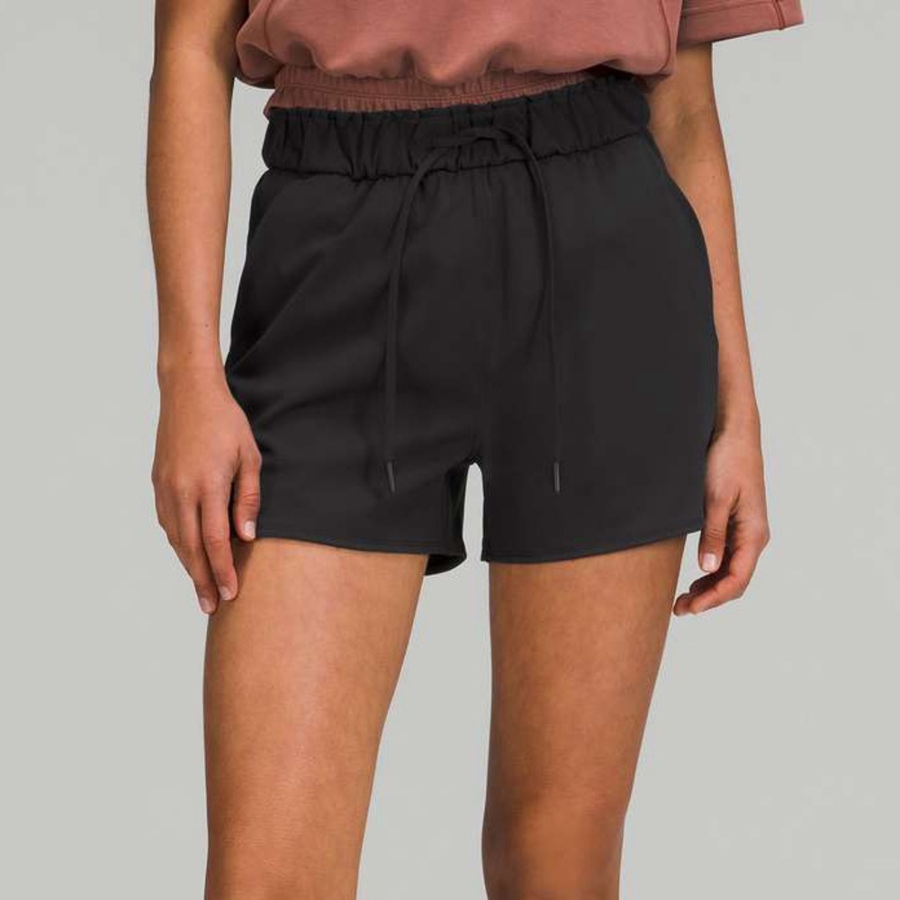 lululemon Stretch Luxtreme High-Rise Short 3.5" Black